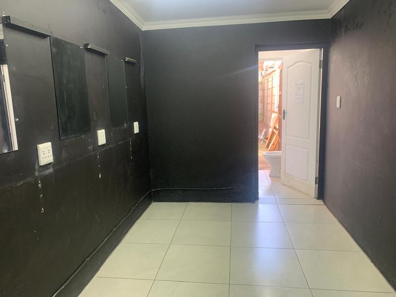4 Bedroom Property for Sale in Eastridge Western Cape